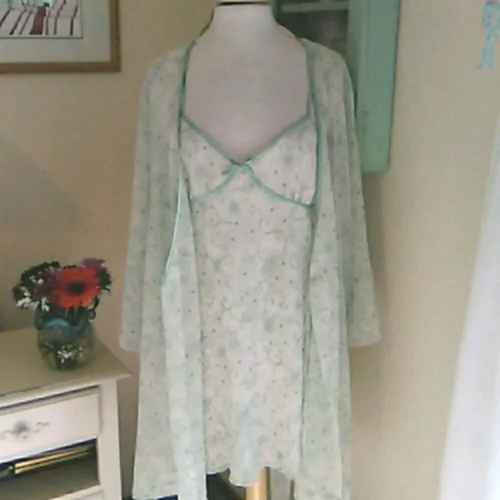 Morgan Taylor Intimates Two Piece Set